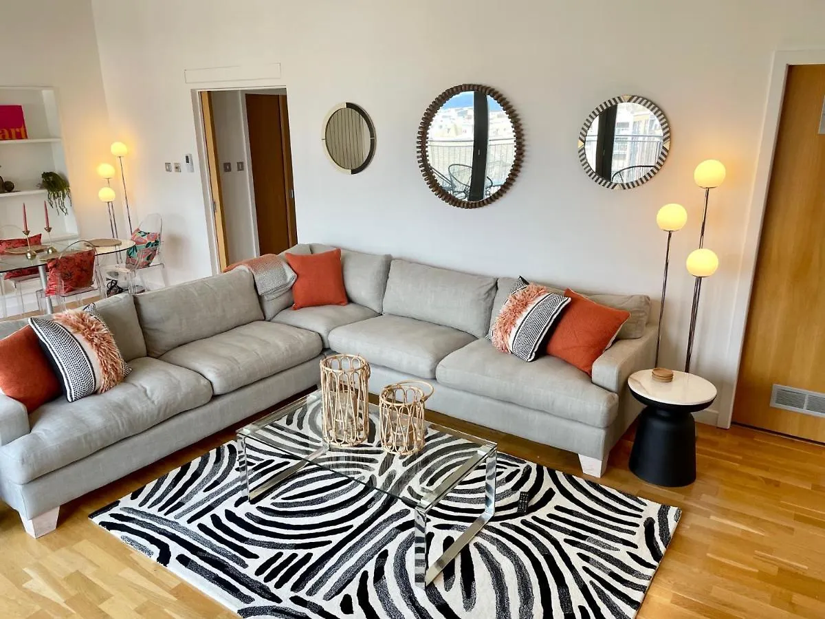 Edinburgh Penthouse 101 Apartment United Kingdom